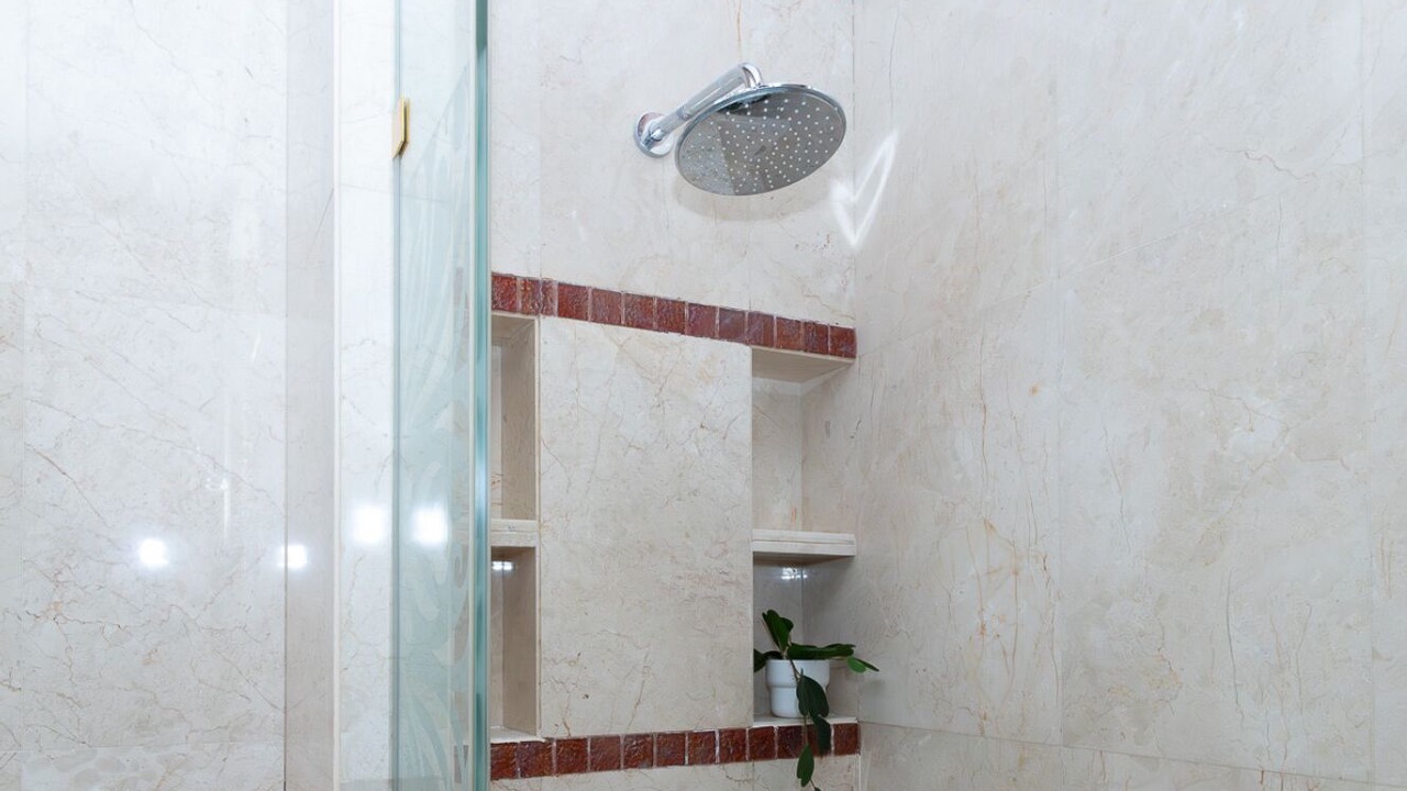 Photo of Bathroom in Jumeira 3