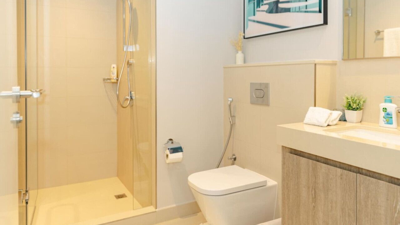 Photo of Bathroom in Za'abeel 2