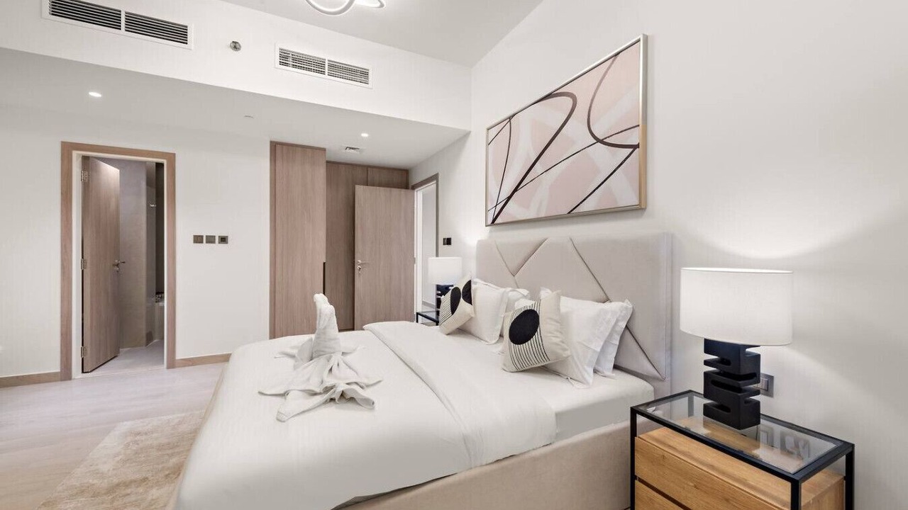 Photo of Bedroom in Jumeirah Lake Towers