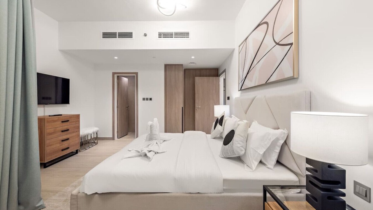 Photo of Bedroom in Jumeirah Lake Towers