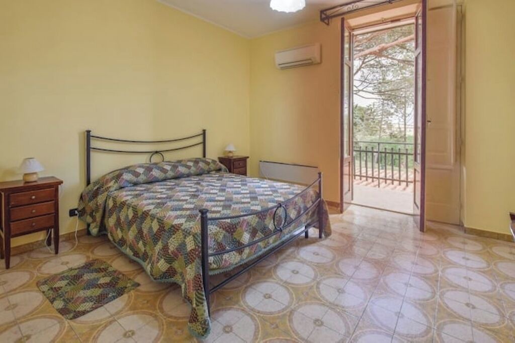Photo of Bedroom in Camini