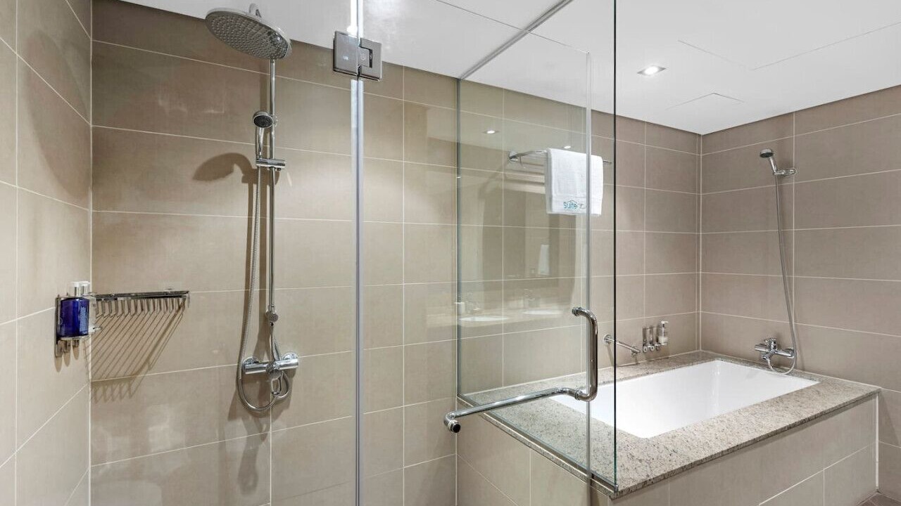 Photo of Bathroom in Palm Jumeirah