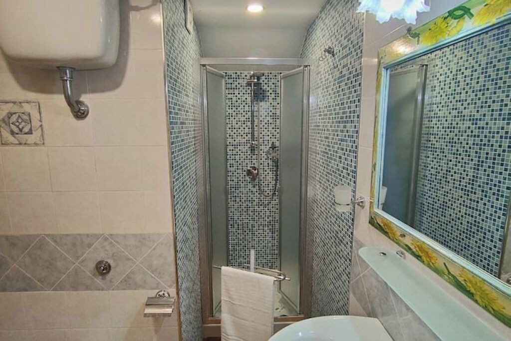 Photo of Bathroom in Meta