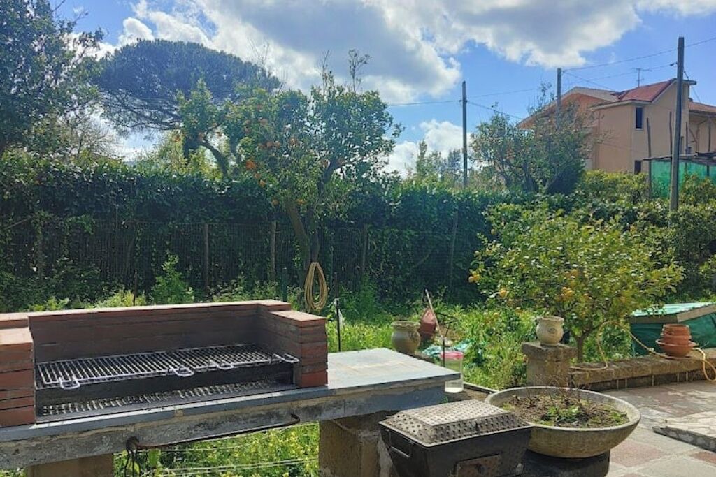 Photo of Outdoor in Meta