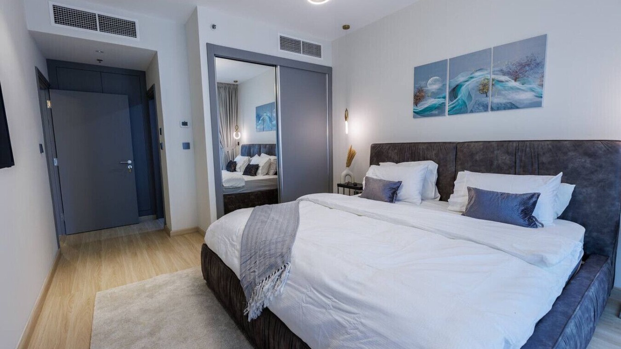 Photo of Bedroom in Trade Center