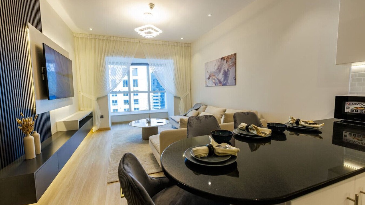 Photo of Livingroom in Trade Center