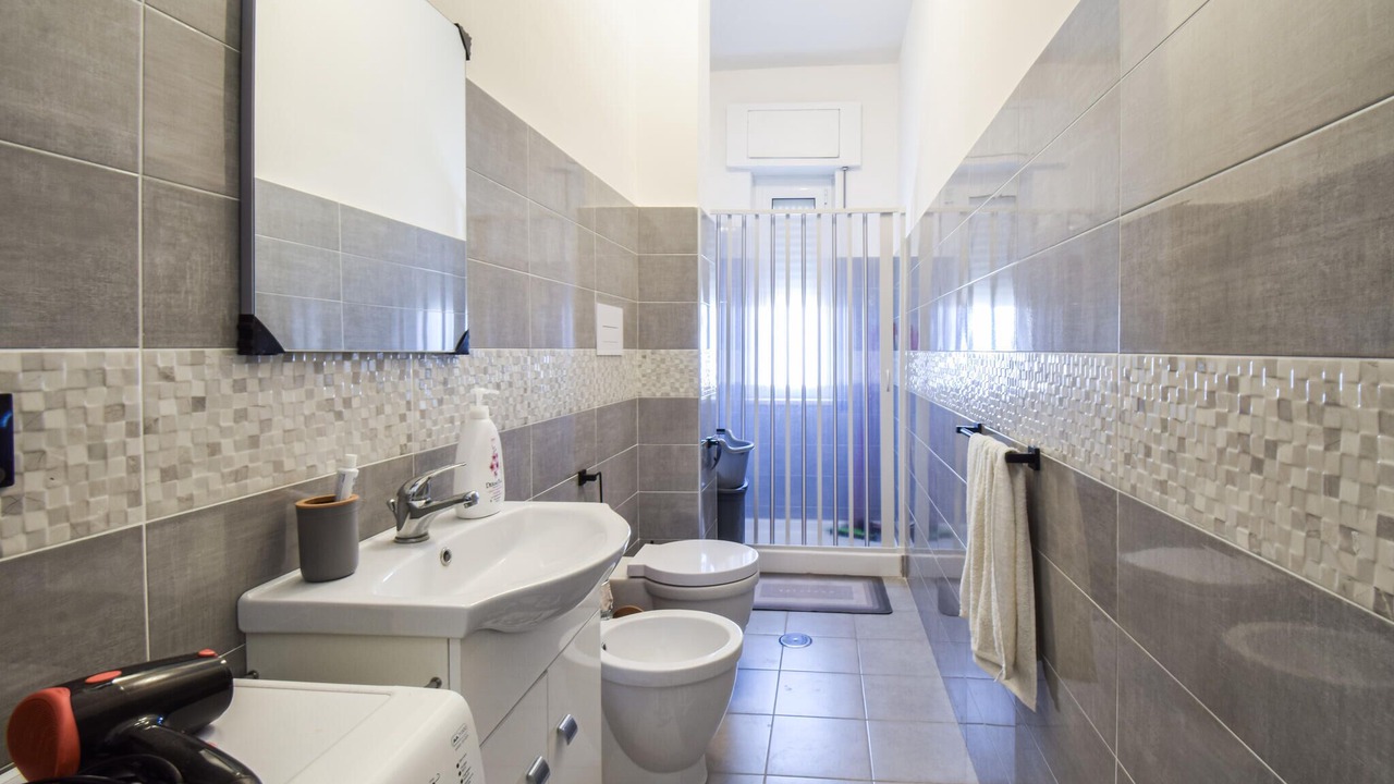 Photo of Bathroom in Mondragone