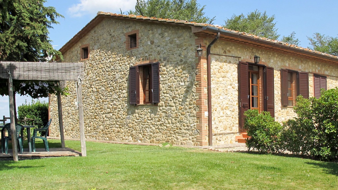 Photo of Others in Cignan Bianco