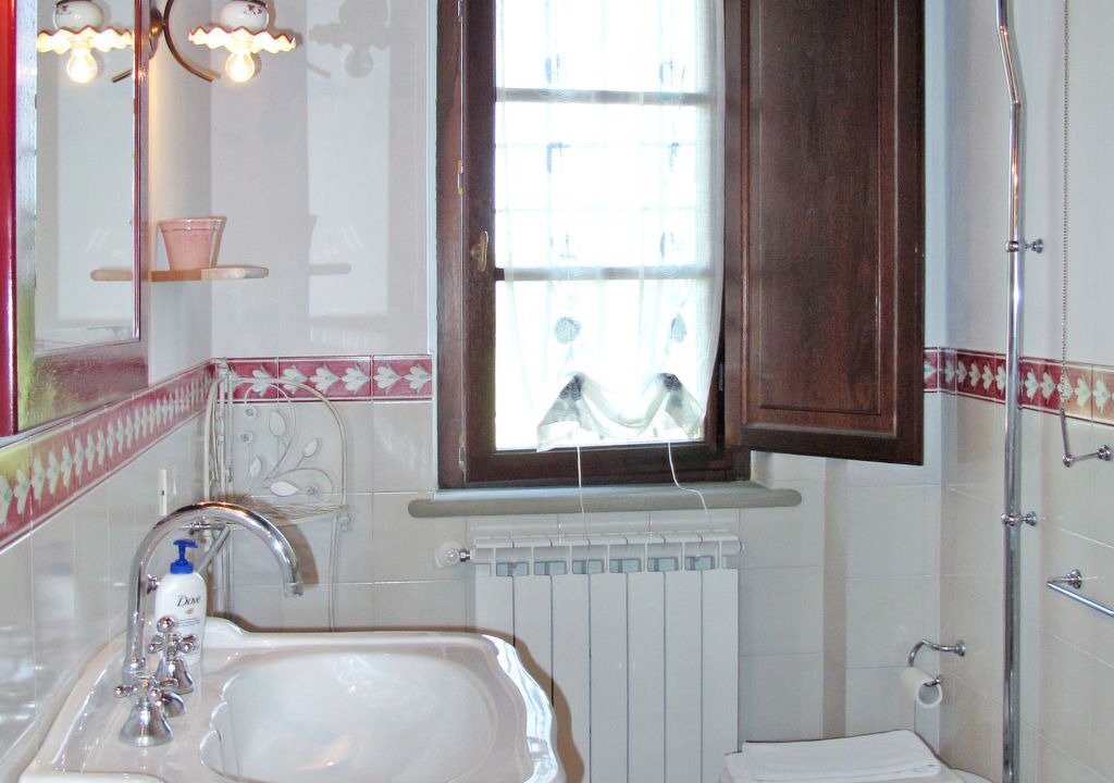 Photo of Bathroom in Rigutini