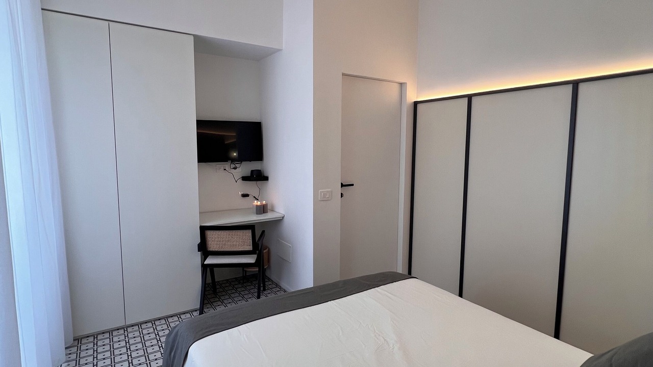 Photo of Bedroom in Naples City Centre