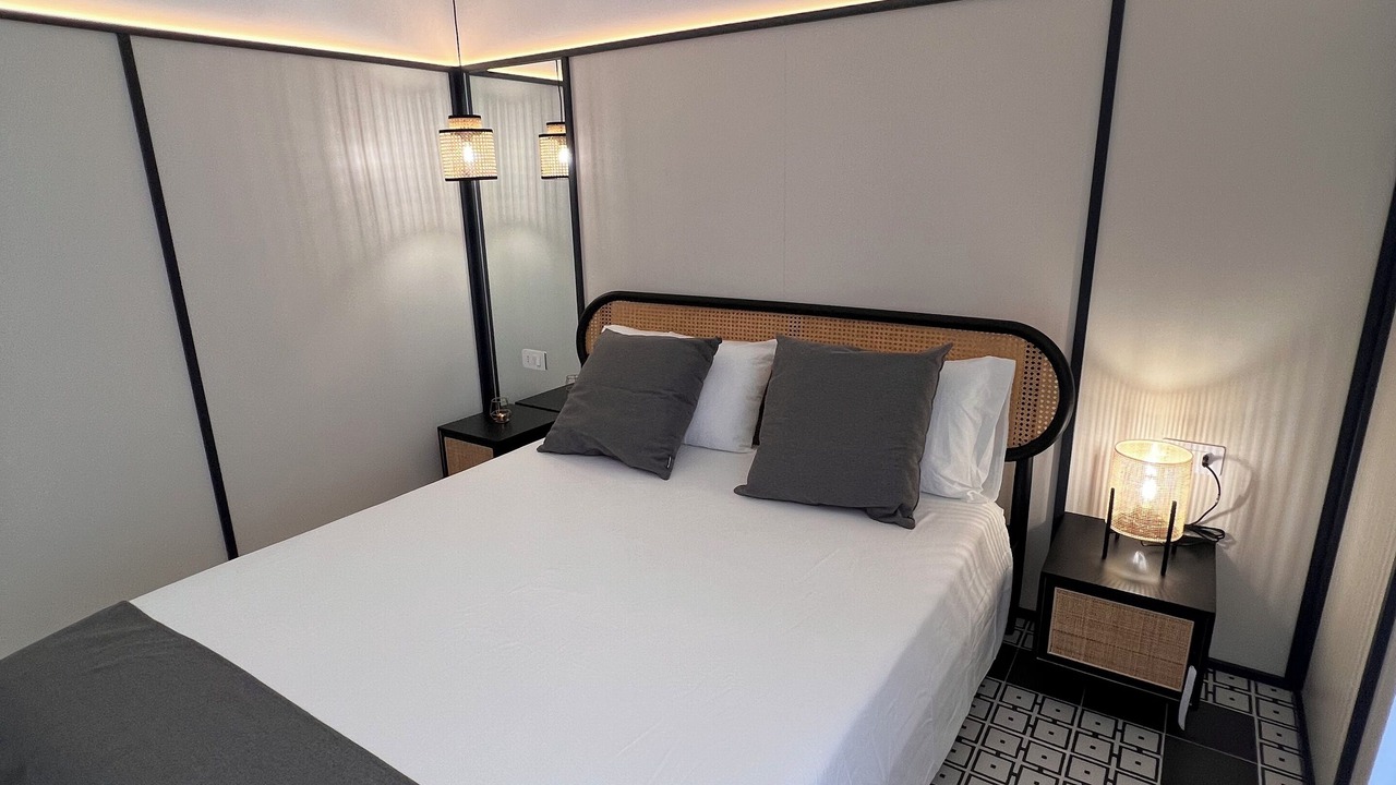 Photo of Bedroom in Naples City Centre