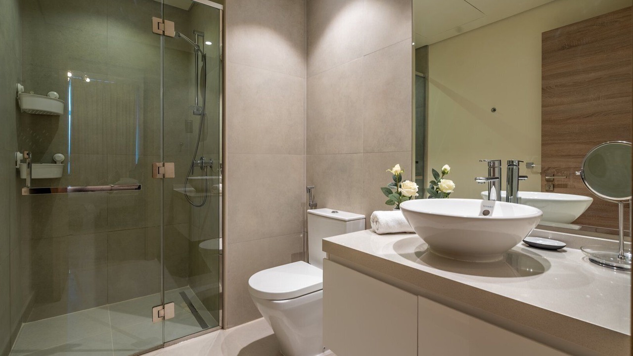 Photo of Bathroom in Jabal Ali 2