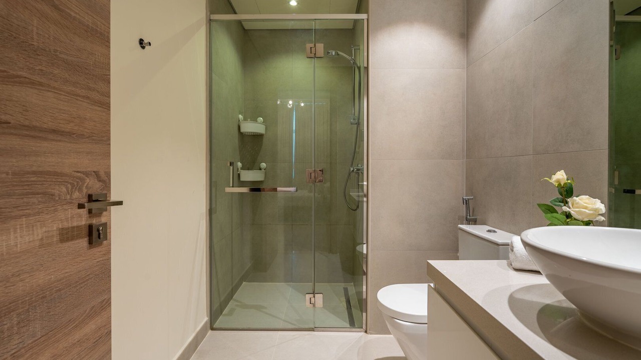 Photo of Bathroom in Jabal Ali 2