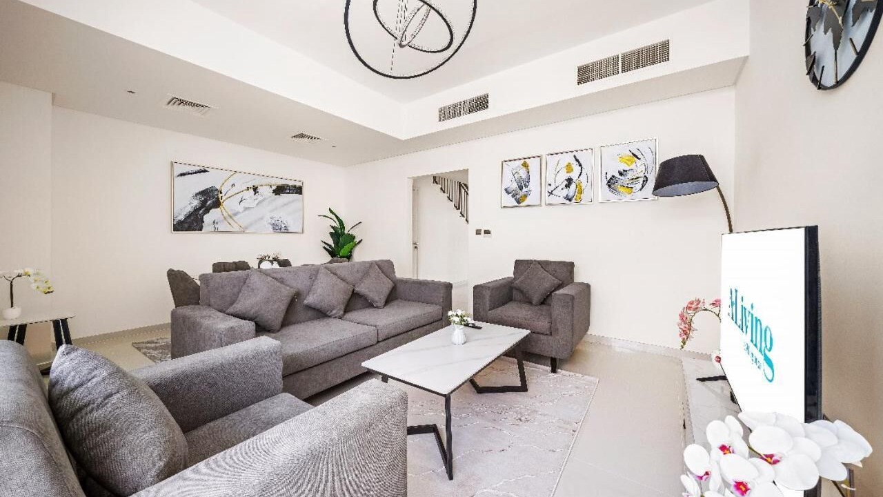 Photo of Livingroom in Academic City