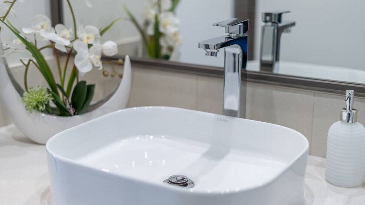 Photo of Bathroom in Bur Dubai