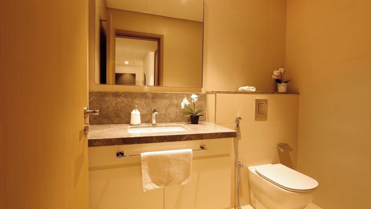 Photo of Bathroom in Za'abeel 2