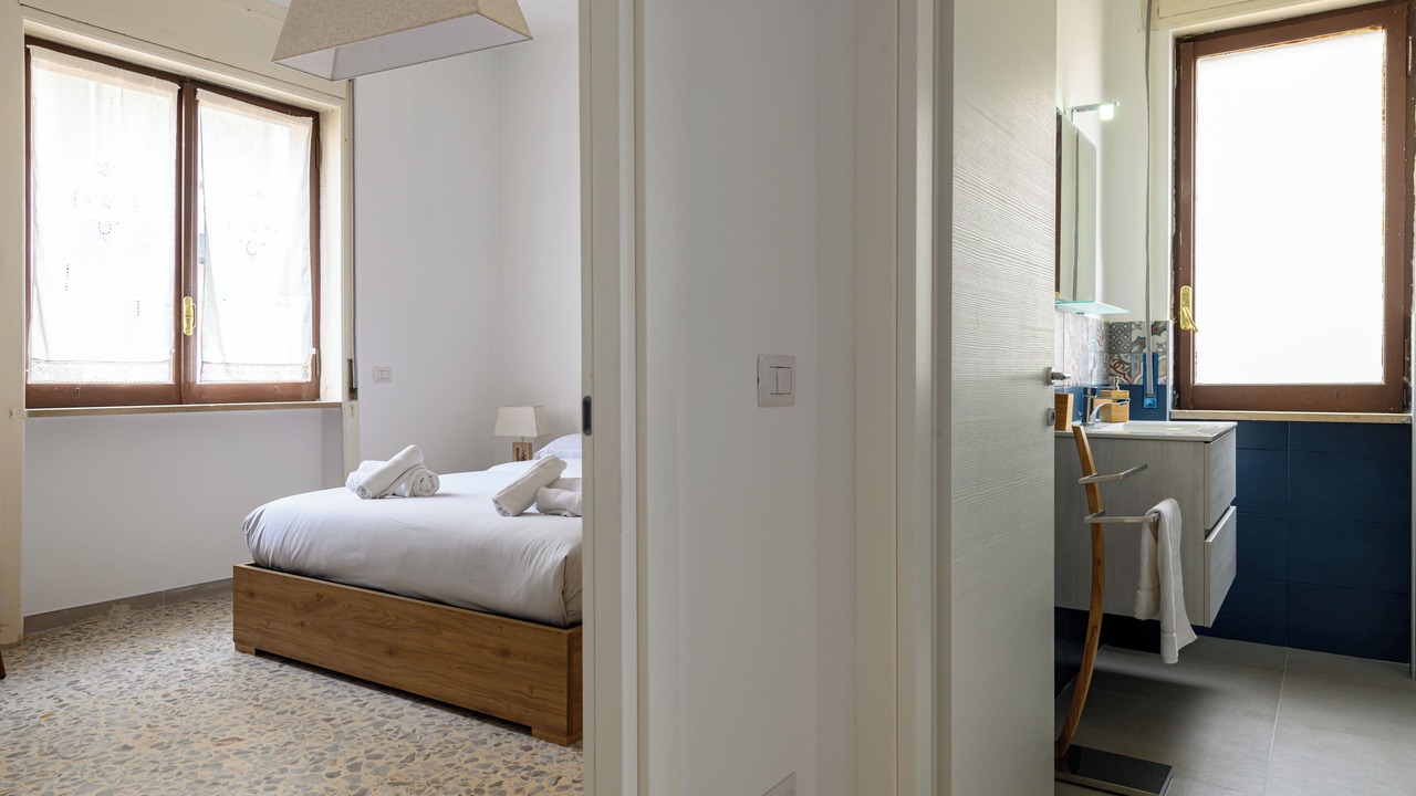 Photo of Bedroom in Fuorigrotta