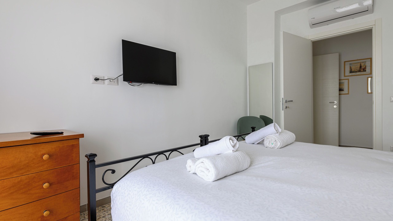 Photo of Bedroom in Fuorigrotta