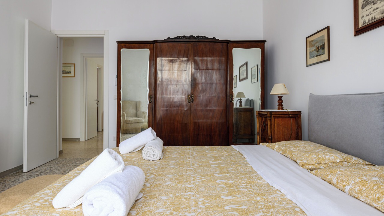 Photo of Bedroom in Fuorigrotta