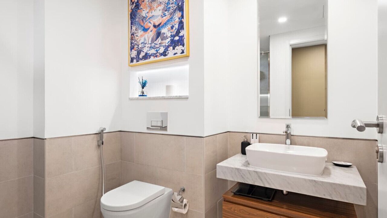 Photo of Bathroom in Umm Suqeim 3