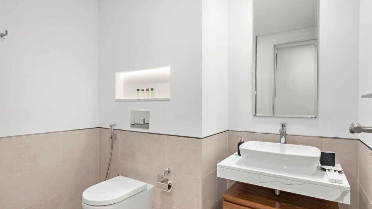Photo of Bathroom in Umm Suqeim 3