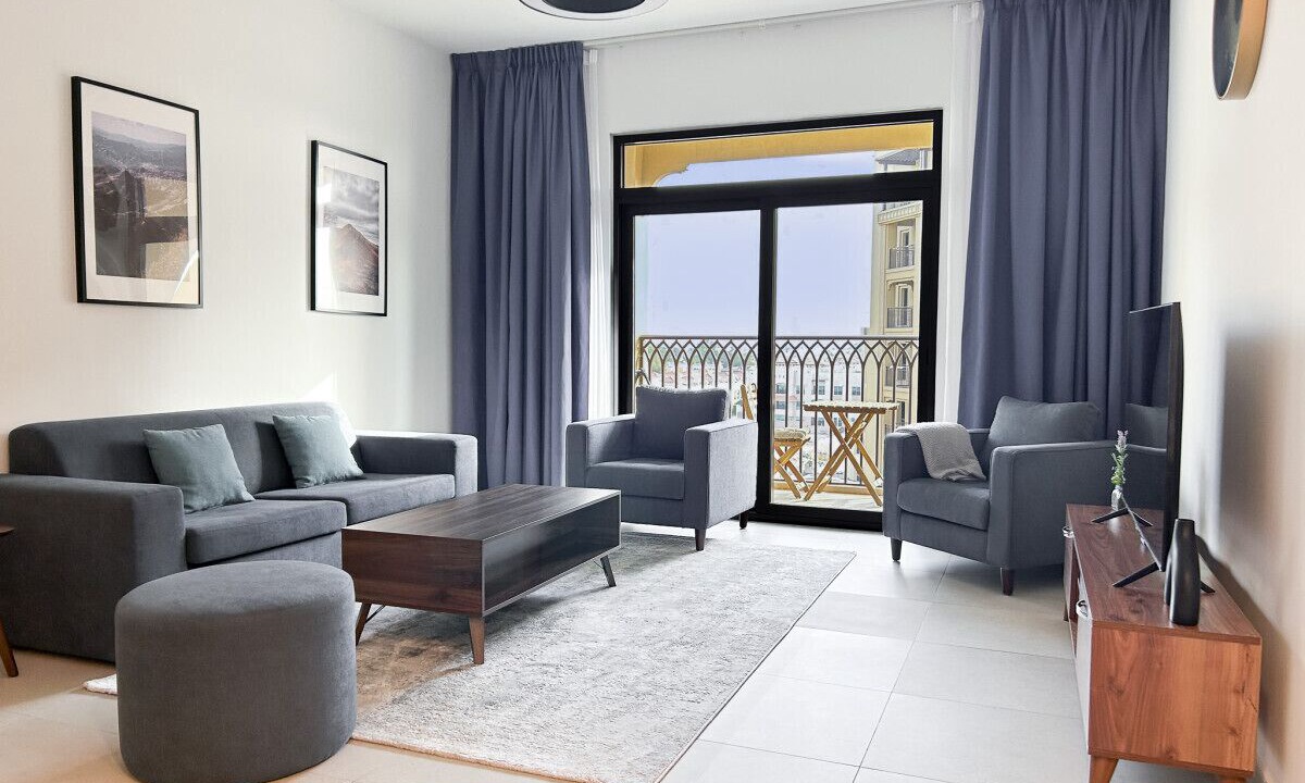 Photo of Livingroom in Umm Suqeim 3