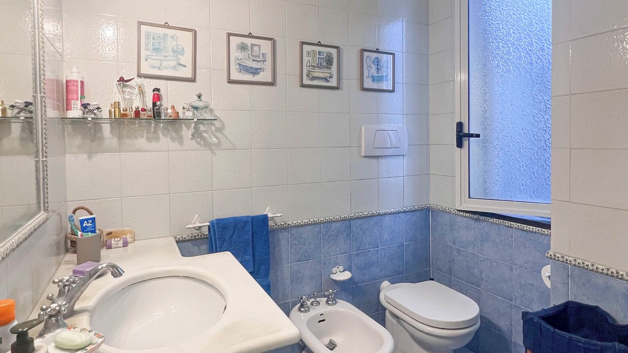 Photo of Bathroom in Ischia Porto