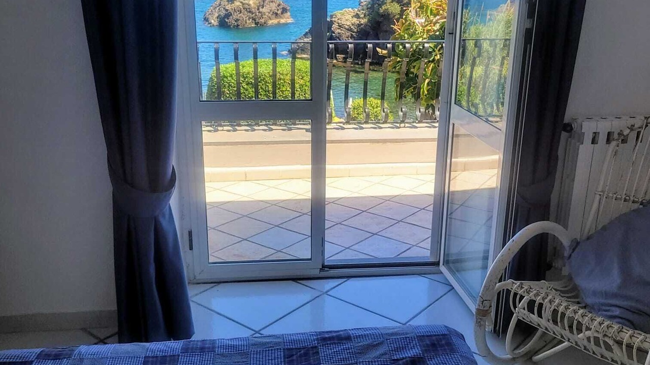 Photo of Bedroom in Ischia Porto