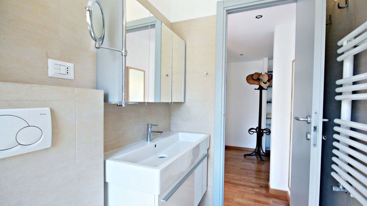 Photo of Bathroom in Aventine