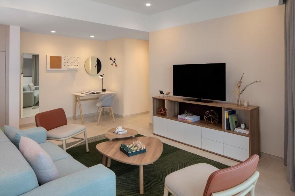 Photo of Livingroom in Trade Center