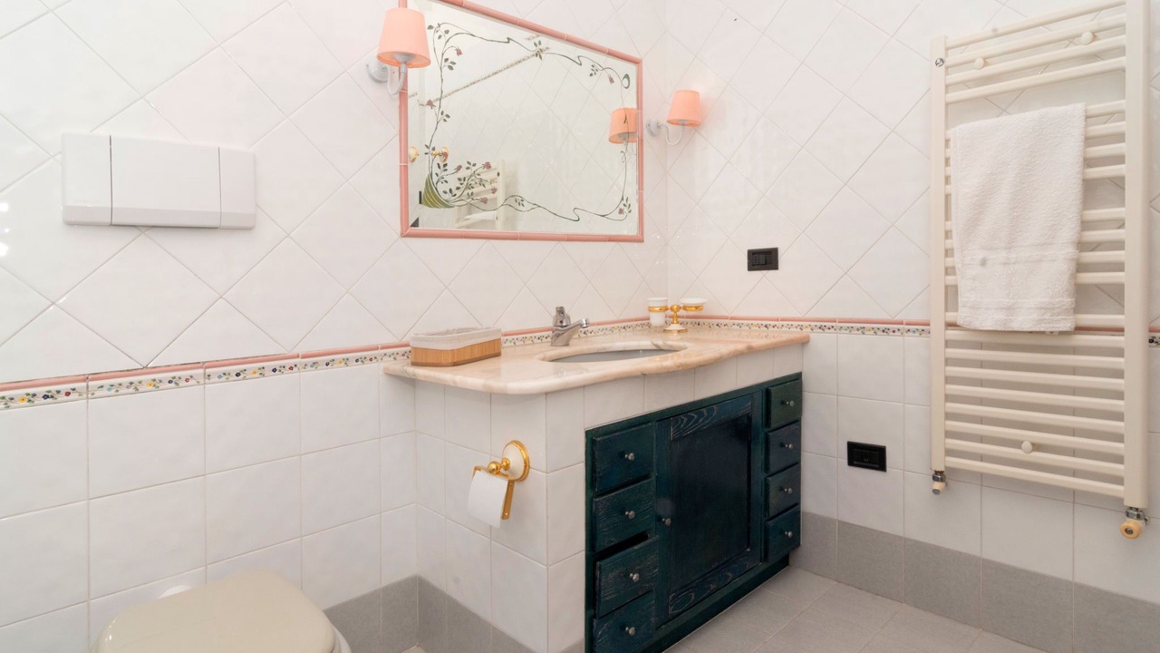 Photo of Bathroom in Termini
