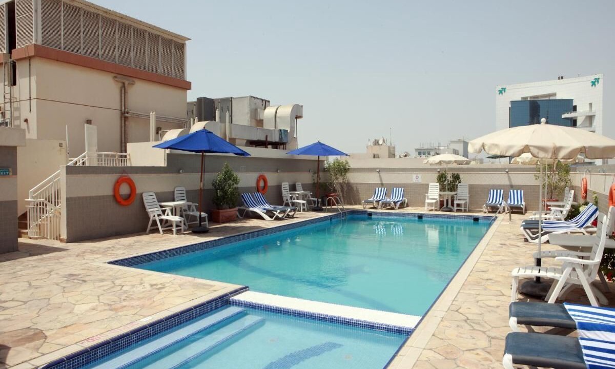 Photo of Outdoor in Al Barsha 1