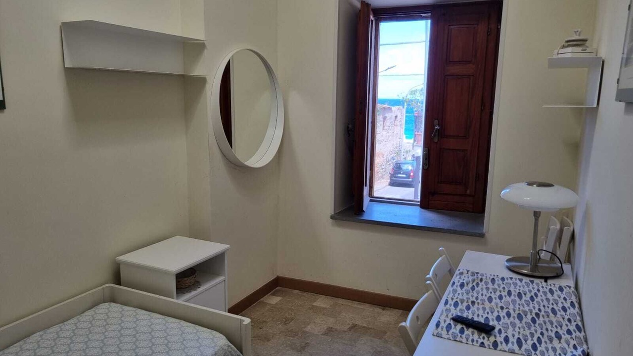 Photo of Bedroom in Scilla