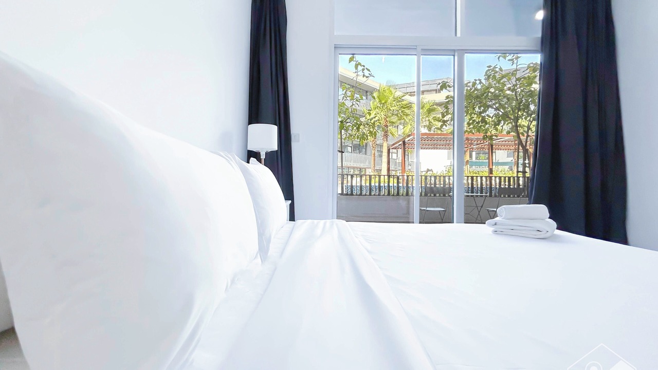 Photo of Bedroom in Jumeirah Village