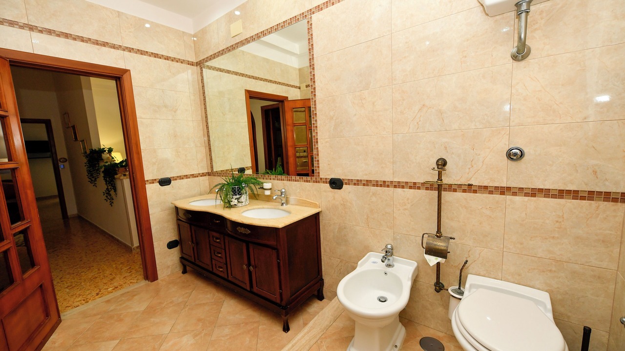 Photo of Bathroom in Torre del Greco