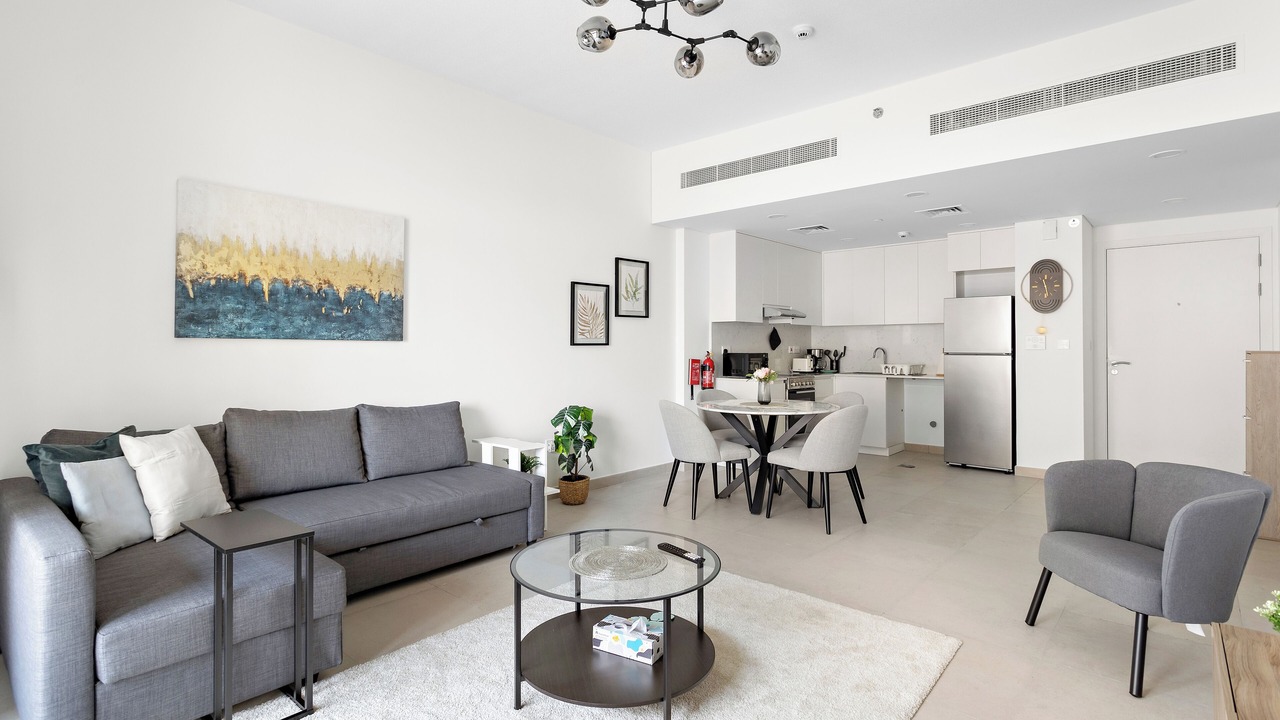 Photo of Livingroom in Umm Suqeim 3