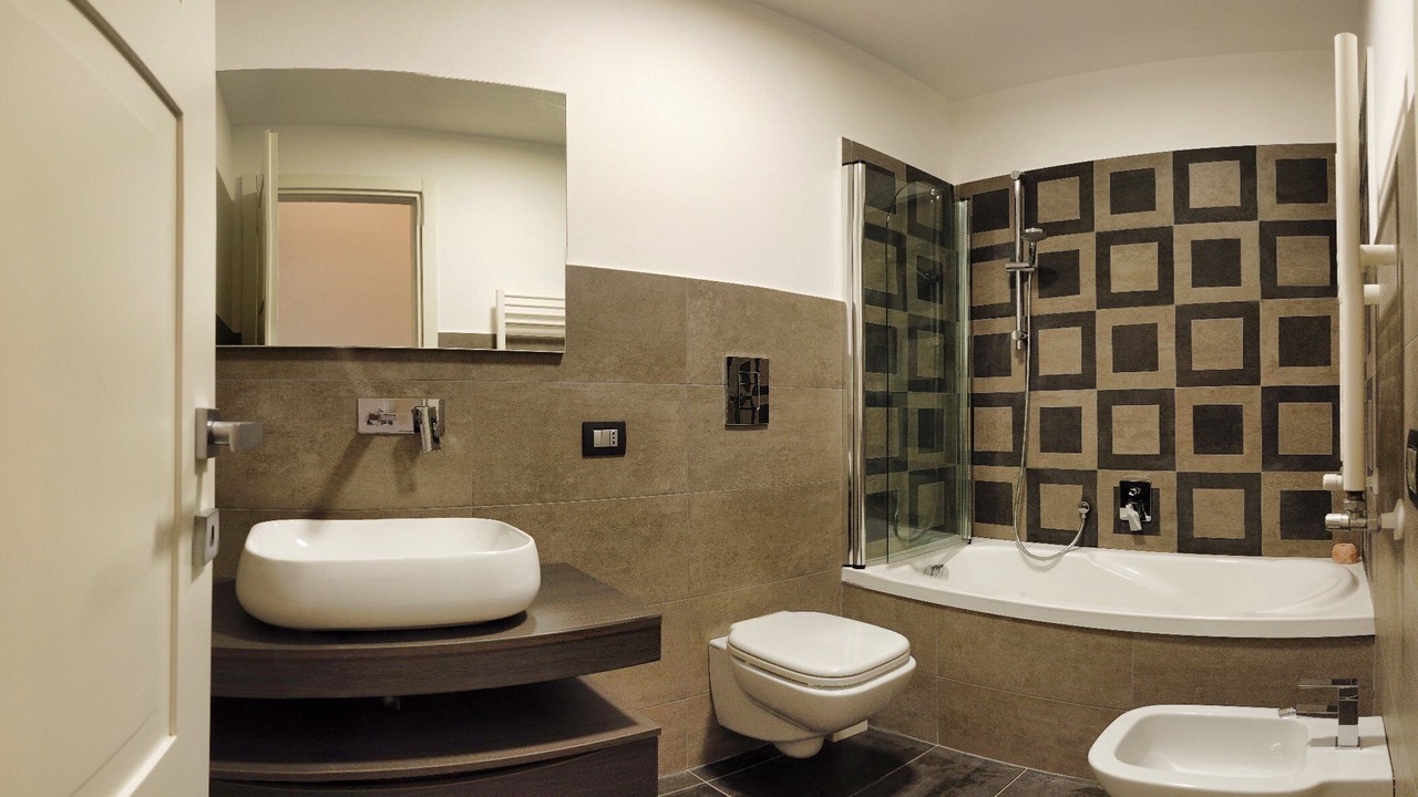 Photo of Bathroom in Bacoli