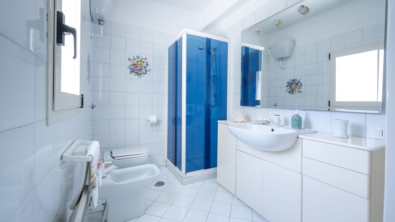 Photo of Bathroom in Tiberio