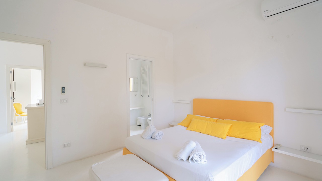 Photo of Bedroom in Ischia Porto