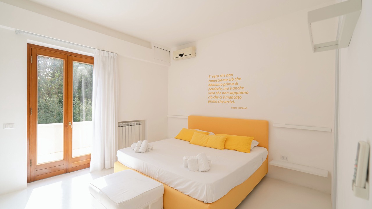 Photo of Bedroom in Ischia Porto