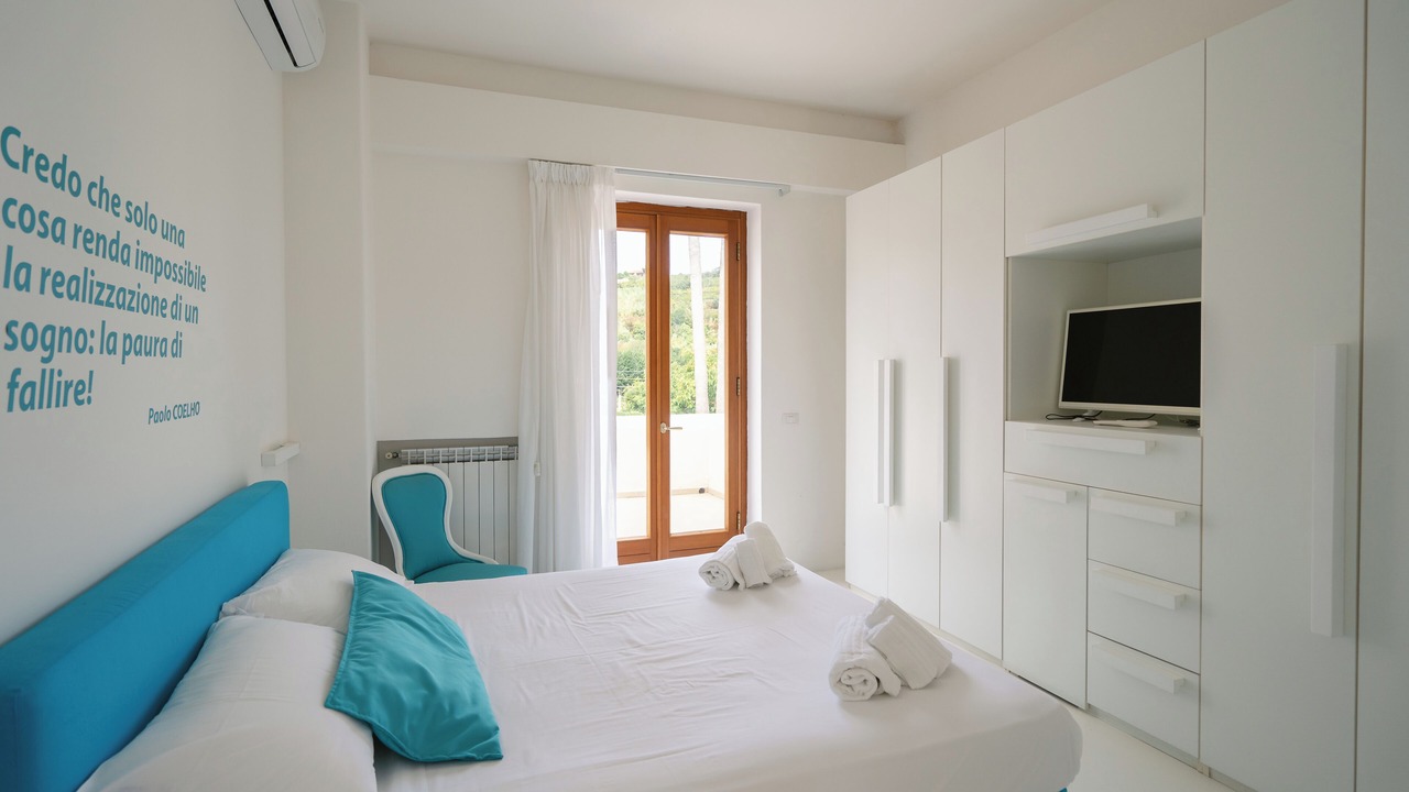 Photo of Bedroom in Ischia Porto