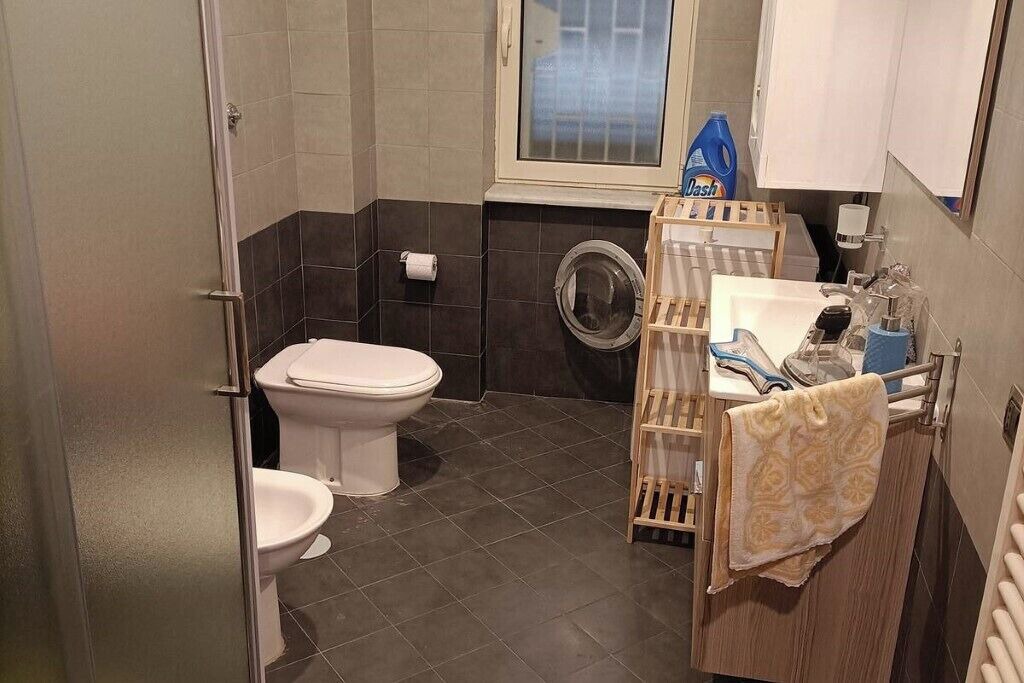 Photo of Bathroom in Giugliano in Campania