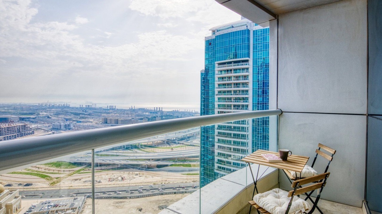 Photo of Outdoor in Jumeirah Lake Towers