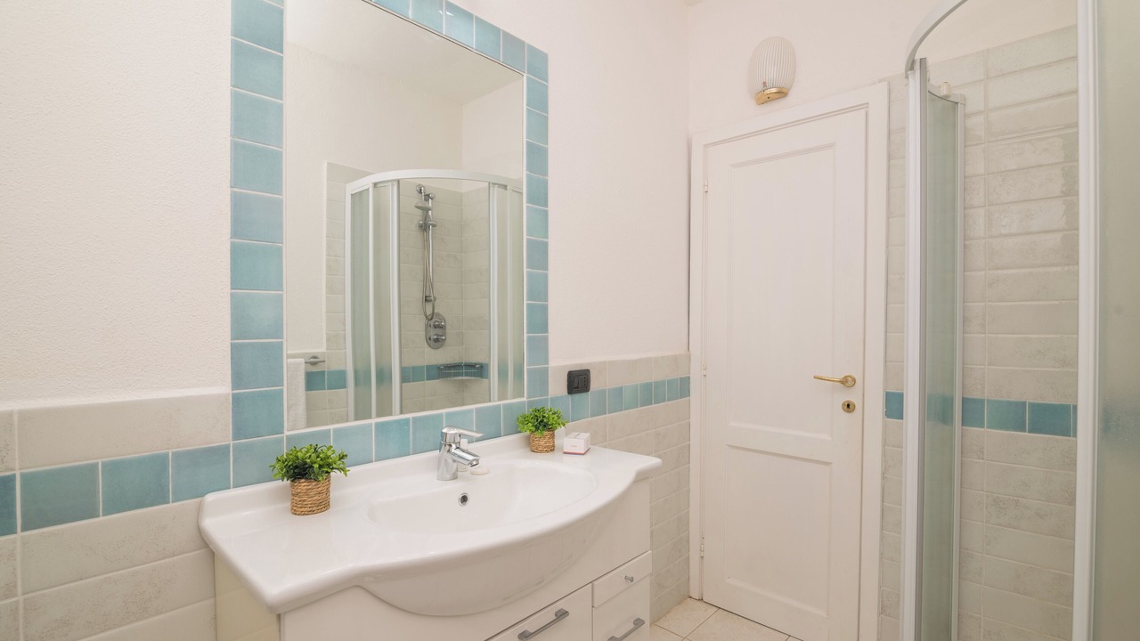 Photo of Bathroom in Tiriddo