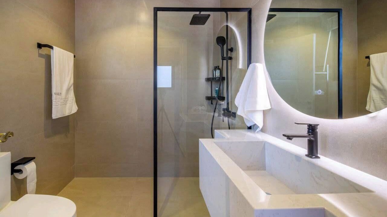 Photo of Bathroom in Palm Jumeirah