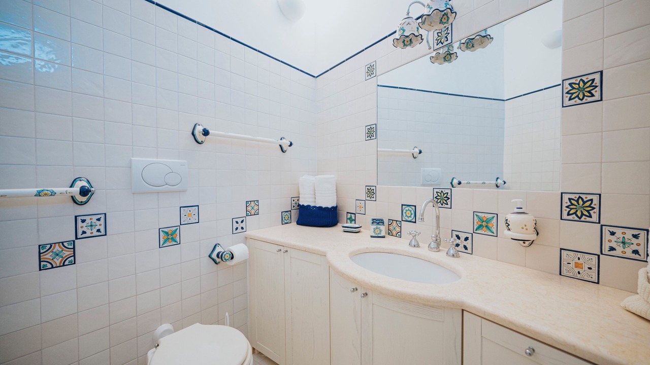 Photo of Bathroom in Atrani
