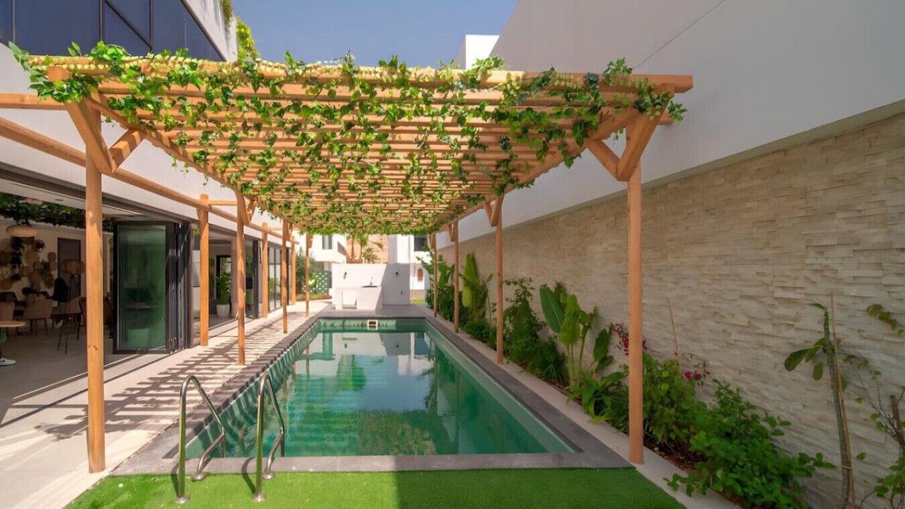 Photo of Outdoor in Al Barsha 1