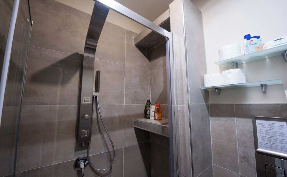 Photo of Bathroom in Vomero