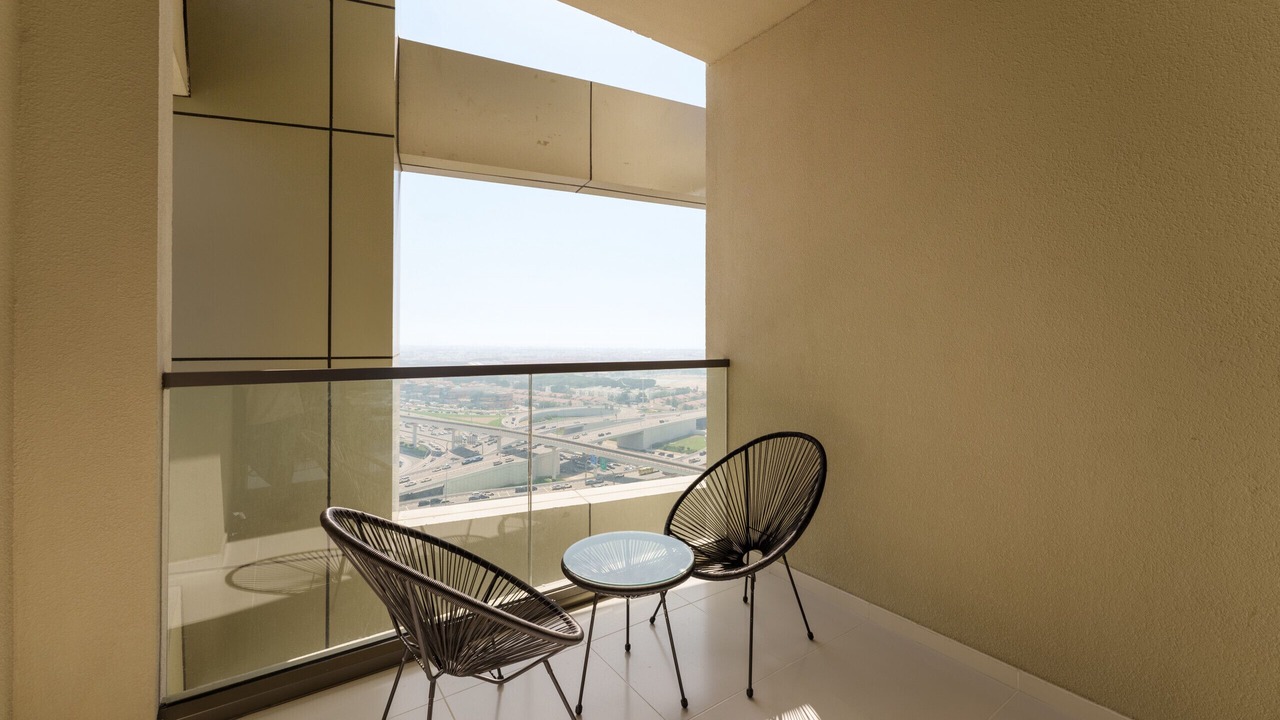 Photo of Patio Balcony in Sheikh Zayed Road
