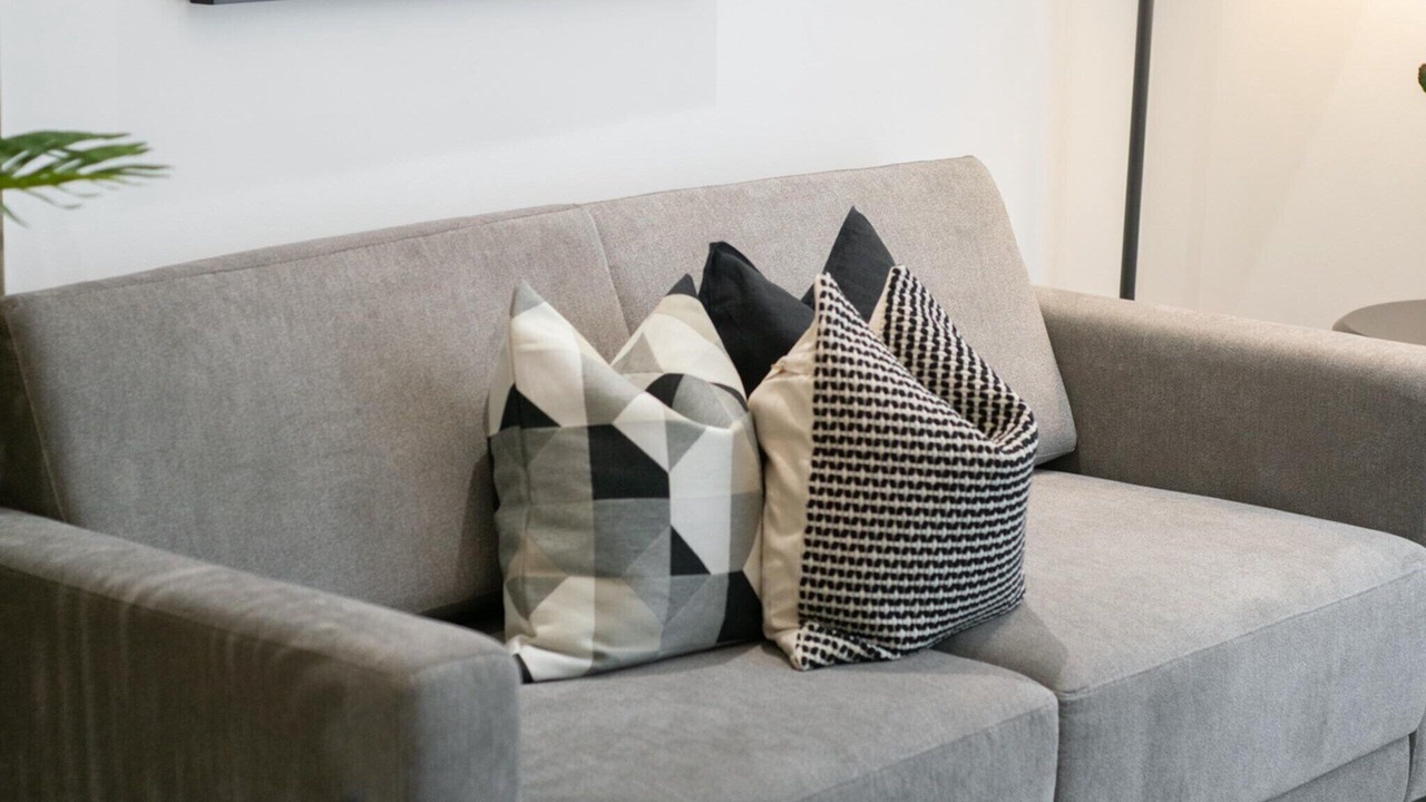 Photo of Livingroom in Trade Centre 1